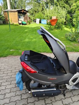 Malaguti Spidermax GT500 - 5