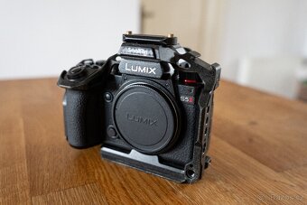 PANASONIC Lumix S5II - 5