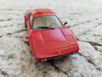 Ferrari 308 GTB 1:43 - IXO / Altaya - 5