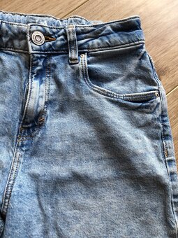 Kraťasy, velikost 152 - 5