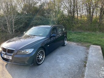 BMW 320i e91 - 5