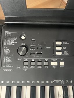 Klávesy Yamaha PSR-E373 - 5