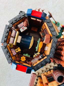 Prodám Lego Ideas Dům na stromě - 5