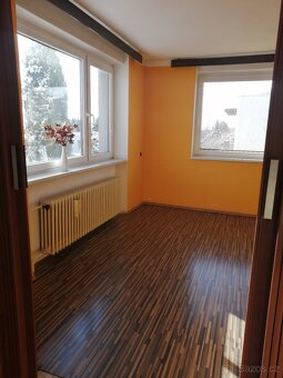 KOMERČNÍ PROSTOR 272m2 - budova k podnikání i bydleníi - 5