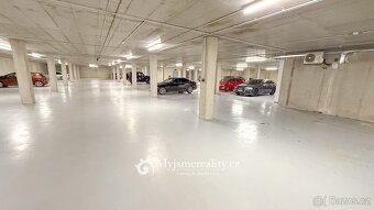 Pronájem garážové stání, 18 m2 - Znojmo, ul. Kosmákova - 5