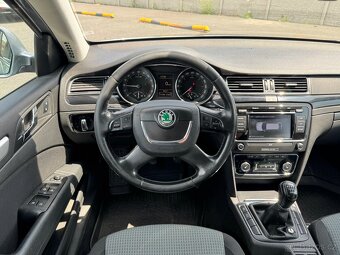 Škoda Superb 2.0 TDI 125kW / Keyless / Vyhř. sklo + sedačky/ - 5