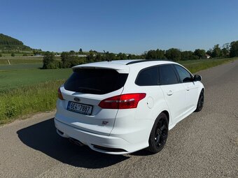 Ford Focus ST 2.0 TDCi 136 kW RECARO | Bi-Xenon | Kamera | - 5