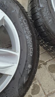 Letní pneu 215/55r17 - 5