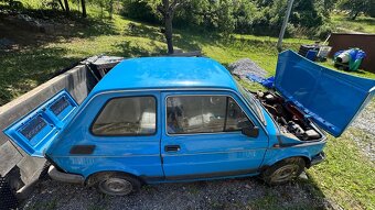 Polski Fiat 126p Maluch s TP - 5