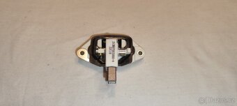 Regulátor napětí alternátoru Bosch 1987237060 - 5