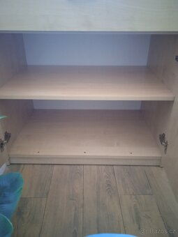 Přebalovací pult z masivu - 5