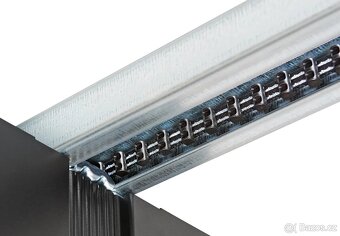 HORMANN SEKČNÍ GARÁŽOVÁ VRATA ISOMATIC42, 2500x2125mm - 5