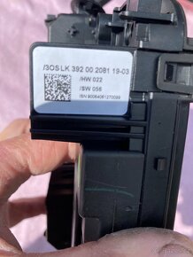 Bmw e90 e91 různé dily - 5