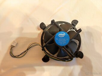 Chladiče CPU AMD Wraith Stealth & Intel E97379-002/001 - 5