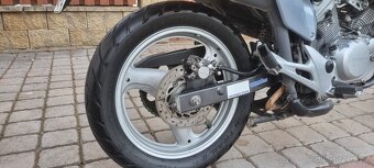 Honda Varadero 125XL - 5