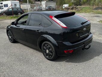 Ford Focus 1.8i 92kw, r.2010, 1.maj.,serviska, STK, klima - 5