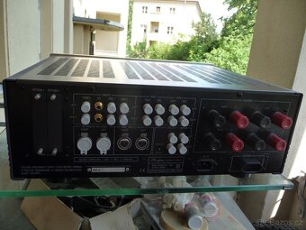 Špičkový integrovaný zesilovač Accuphase E-406V - 5