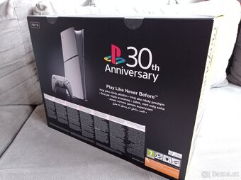 PlayStation 5 30th Anniversary Limited - 5