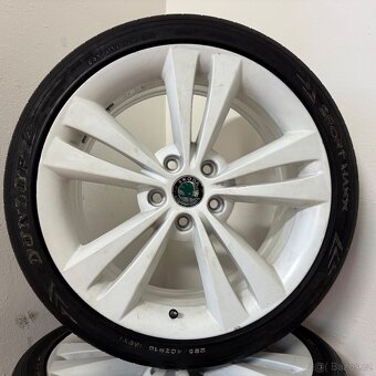 ŠKODA OCTAVIA RS 5x112 R18 ET51+LETNÍ 225/40R18 4m - 5