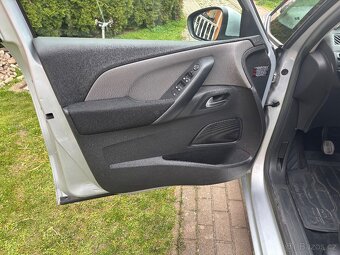 Predám Citroe C4 Grand Picasso 1,6hdi - 5