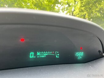 Toyota Yaris 1.3 VVT-i - 5
