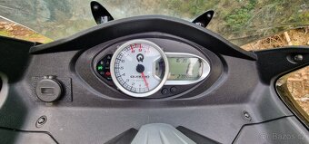 Quadro 350d - 5