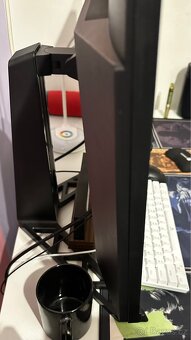 Herní Monitor Lenovo Legion - 5