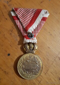 RU Signum Laudis bronzové, FJI - 5