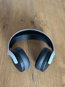Prodám Playstation 5 + doplňky a hry - 5