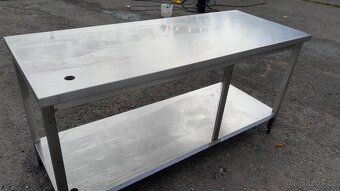 Nerezový stůl 175x70x90 cm se sp. polici - 5