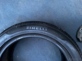 Pirelli Cinturato P7 Runflat 225/50 R18 95W - 5
