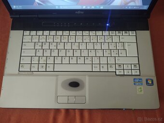 Fujitsu Lifebook E751 - 5