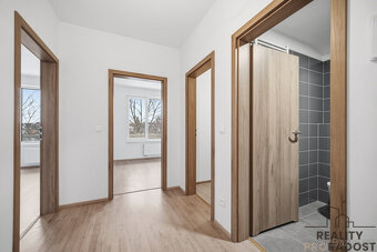 Pronájem bytu 2+KK, Nová Tesla - Pardubice - 5