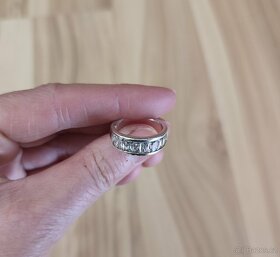 Masivní stříbrný prsten s bílými krystalky 925/1000 - 5