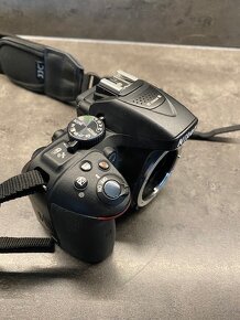 Nikon D5300 a dva objektivy - 5
