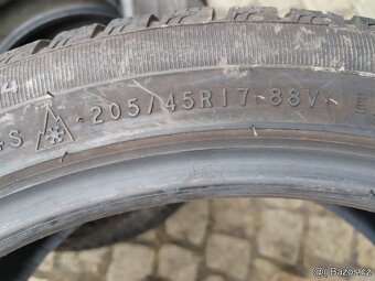 205/45/17 zimni pneu NOKIAN a KUMHO 205/45 R17 - 5