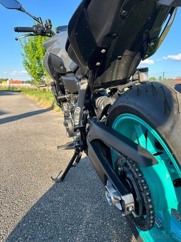 Yamaha MT-07 - 5