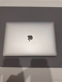 Apple Macbook PRO M1 - 2020/256gb/8GB RAM - 5