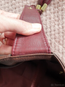 Vínová bordó crossbody velká kabelka AVON - 5