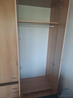 Prodám skříně - 5