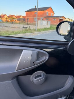 Peugeot 107 - 5