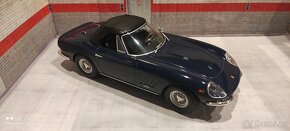 Ferrari 275 Gtb 4 Spider 1967 1:18 - 5
