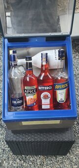 Nerez mini chladnička Absolut - 5