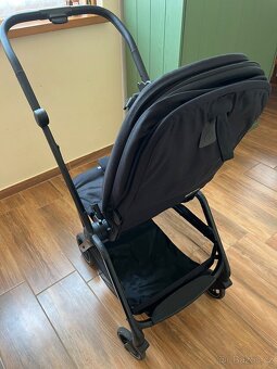 Kočárek golfky Maxi-Cosi + cest. taška + kabelka - jako nové - 5
