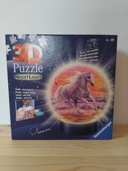 svítící 3D puzzleball globus 72 dílků Ravensburger - 5