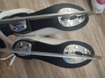 Dívčí brusle Oxelo Decathlon - 5