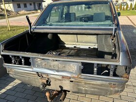 Bmw 525 e E28 na nahradni dily cele auto - 5