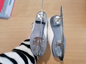 Dívčí brusle Botas Nela, vel. 33 - 5
