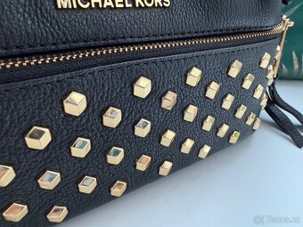 Michael Kors Rhea batoh - 5