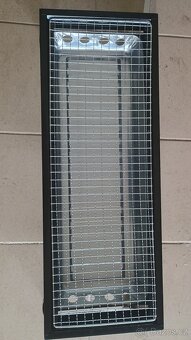 Gril na dřevěné uhlí - 5